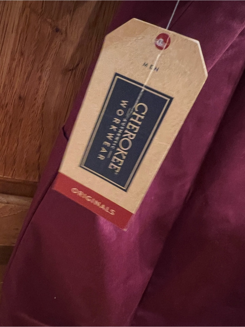Cherokee Short-Sleeve Maroon Button-Front jacket - Picture 6 of 6